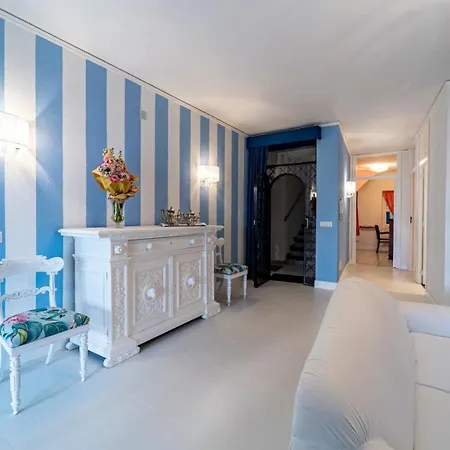 Casa Azzurra *