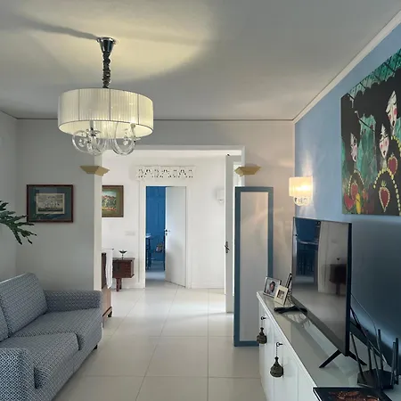 Casa Azzurra דירה מסינה