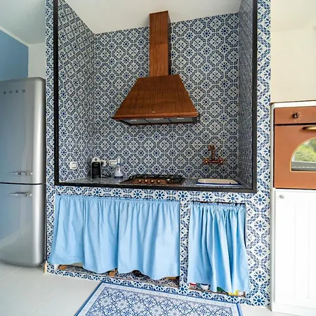 Casa Azzurra מסינה